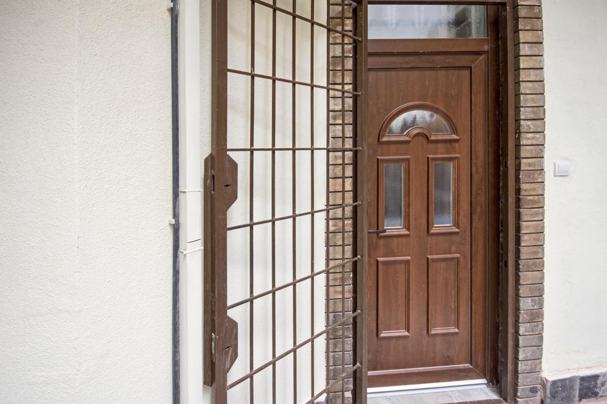 Dohany Apartment Deluxe Budapest Exterior photo